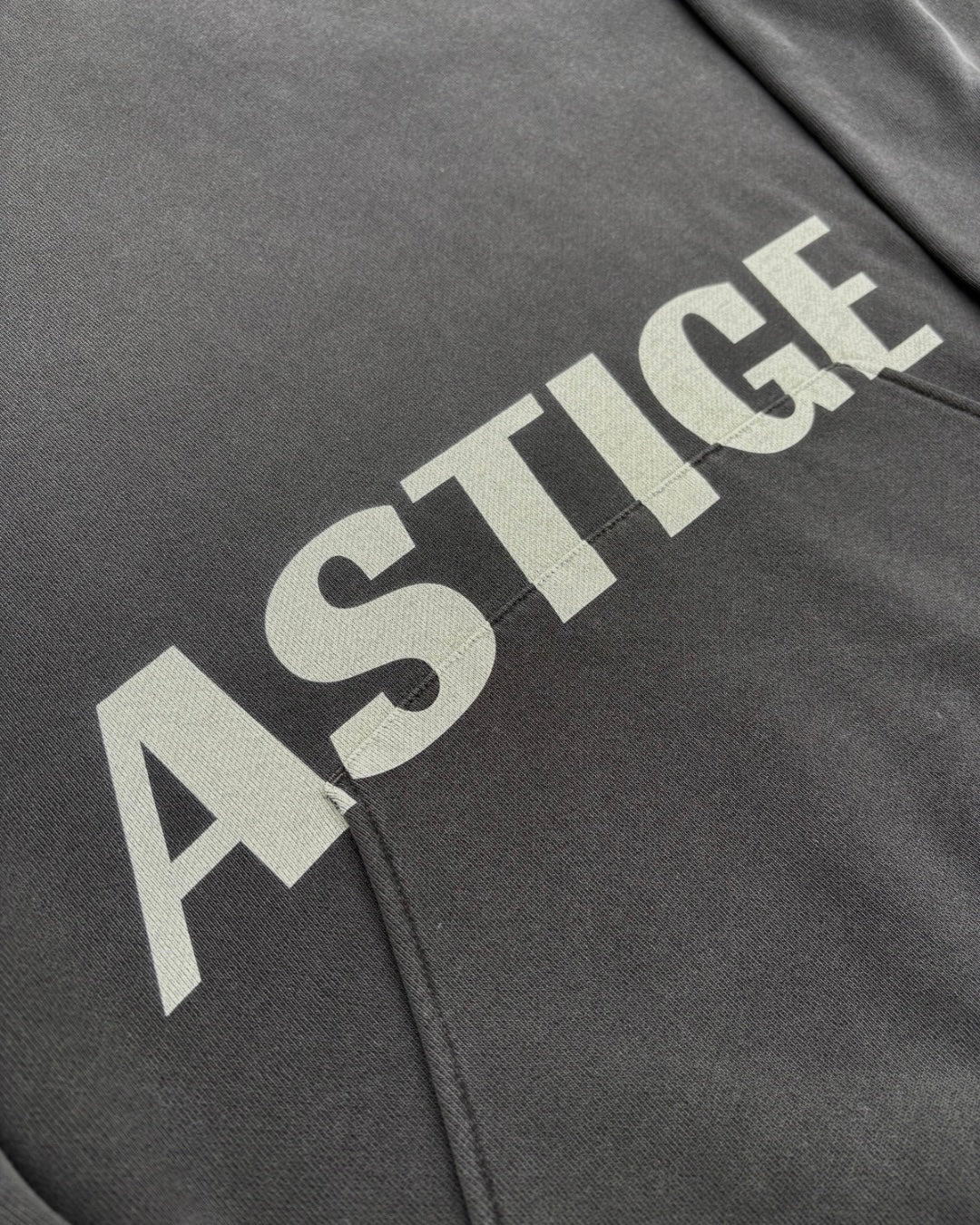 P.F.P. PULLOVER - WASHED BLACK